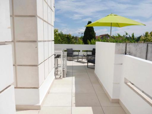 Appartement Terrasse Panoramique Hopitaux Et Facultes Montpellier Exterior foto